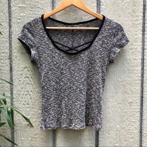 Wet Seal static grayscale crop top short sleeve